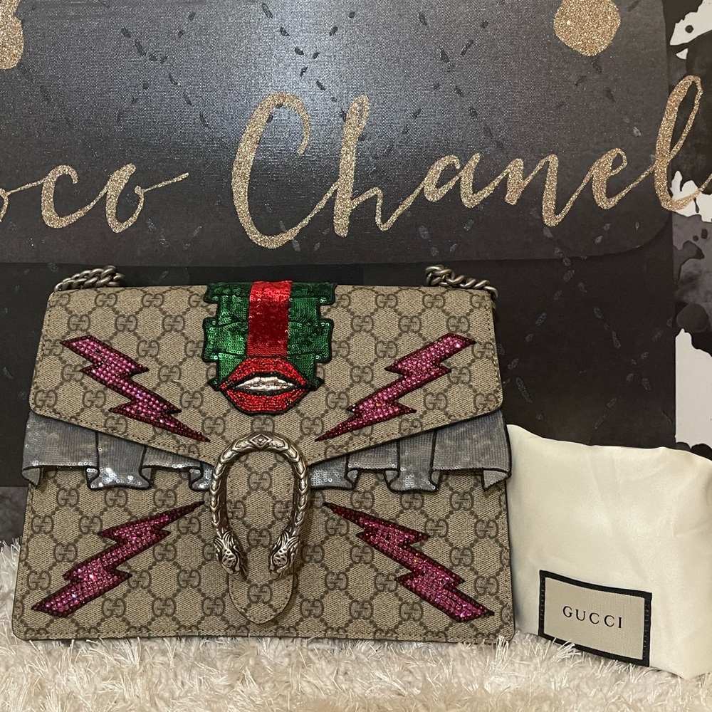 GUCCI